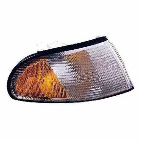 1996-1999 AUDI A4 QUATTRO Passenger Side Front Parking/Signal/Side Marker Lens And Housing - AU2521101