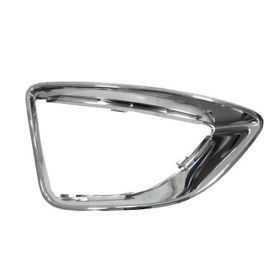 Ford Fusion 2010-2012 Passenger Side Fog Light Trim Ring - FO1039139