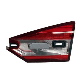 Ford Fusion 2017-2019 Passenger Side Inner Tail Light Assembly - FO2803120