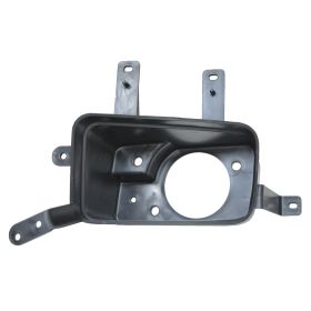 Chevrolet Suburban 2015-2019 Driver Side Fog Light Bracket - GM1038189