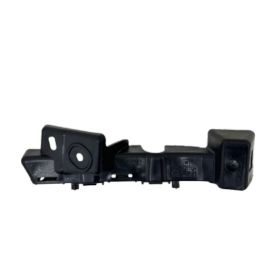 Chevrolet Malibu 2016-2019 Front Lower Driver Side Bumper Cover Retainer - GM1042137