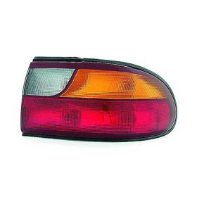 Chevrolet Malibu Classic 1997-2003 Passenger Side Tail Light Assembly - GM2801132 OEM# 15894726