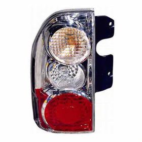 Suzuki XL7 2004-2006 Driver Side Tail Light Lens And Housing - SZ2818105