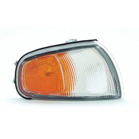 Toyota Camry 1995-1996 Passenger Side Parking Light Assembly - TO2521139 OEM# 8161006020