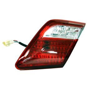 2007-2009 Toyota Camry Trunk Lamp Passenger Side (Back-Up Lamp) HQ - OEM# 8158006120 - TO2819128-3