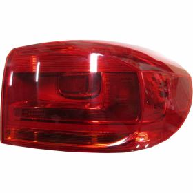 Volkswagen Tiguan Limited 2012-2017 Driver Side Outer Tail Light Assembly - VW2804110