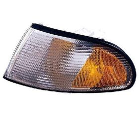 1996-1999 AUDI A4 QUATTRO Driver Side Front Parking/Signal/Side Marker Lens And Housing - AU2520101