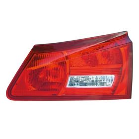 Lexus Is250 Sedan 2006-2008 Driver Side Inner Tail Light Assembly - LX2886100OEM