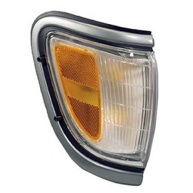 Toyota Tacoma Pickup 4wd 1995-1997 Passenger Side Front Parking/side Marker Light Assembly - TO2521144V