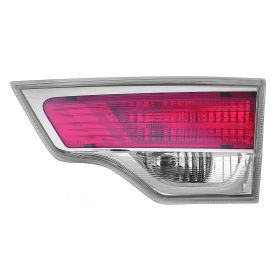 2014-2016 Toyota Highlander Trunk Lamp Passenger Side (Back-Up Lamp) HQ - OEM# 815800E050 - TO2803115-3
