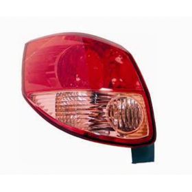 2003-2004 Toyota Matrix Tail Lamp Driver Side - TO2818118-3