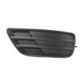 Ford Focus 2005-2007 Driver Side Fog Light Hole Cover - FO1038103