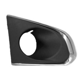 Chevrolet Trax 2013-2014 Passenger Side Fog Light Bezel Assembly - GM1039181 OEM# 95095473