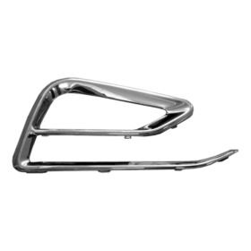 Chevrolet Cruze Hatchback 2017-2018 Front Passenger Side Fog Light Bezel - GM1039216