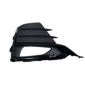 2019-2019 Chevrolet Cruze Hatchback Front Passenger Side Fog Light Bezel - Best Value - GM1039289