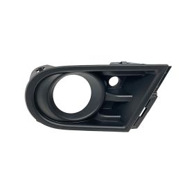 2021-2023 Chevrolet Trailblazer - Passenger Side Fog Light Bezel - GM1039303