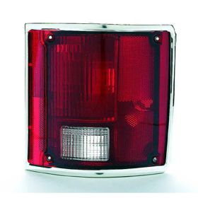 Chevrolet Blazer (fullsize) 1973-1991 Passenger Side Tail Light Lens And Housing - GM2807901
