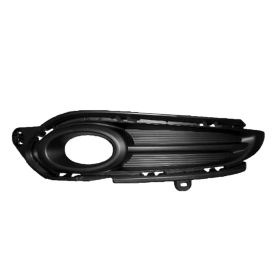 Honda HRV 2016-2018 Front Passenger Side Fog Light Bezel - HO1039125
