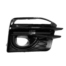 2014-2017 Infiniti Q50 Sedan Passenger Side Fog Light Bezel - IN1039106