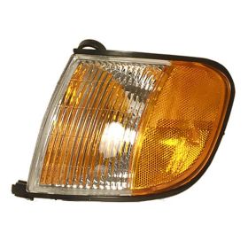 KIA Sportage 1998-2000 Driver Side Front Parking/signal Light Assembly - KI2520104