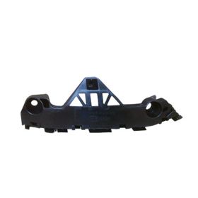 Mazda 3 2010-2013 Passenger Side Front Bumper Cover Retainer - MA1033101