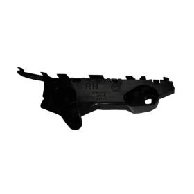 Mazda 3 2014-2018 Passenger Side Front Bumper Cover Retainer - MA1033110