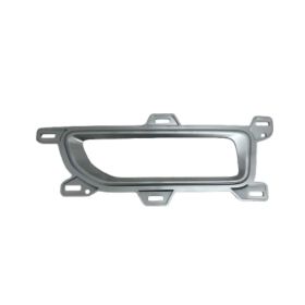 2020-2024 Nissan Titan Pickup - Front Driver Side Fog Light Trim - NI1038199
