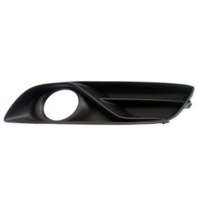 Nissan Sentra 2013-2015 Passenger Side Fog Light Bezel - NI1039123