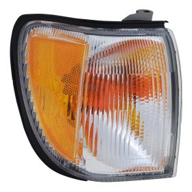 Nissan Pathfinder 1999-2004 Passenger Side Parking/side Marker Light Assembly - NI2521127N