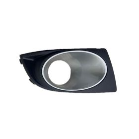2008-2009 Subaru Legacy - Passenger Side Fog Light Bezel - SU1039149