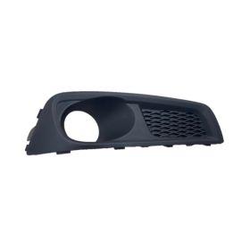 2010-2012 Subaru Legacy - Passenger Side Fog Light Bezel - SU1039150
