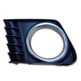 Toyota Prius V 2012-2014 Driver Side Fog Light Bezel - TO1038163 OEM# 5204047010