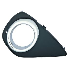 Toyota Yaris Hatchback 2015-2017 Passenger Side Fog Light Bezel - TO1039189 - OEM - 520300D050