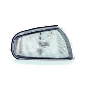 Toyota Camry 1992-1994 Driver Side Parking Light Assembly - TO2520107 OEM# 8162006010