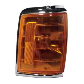 1984-1986 TOYOTA TOYOTA PICKUP 4WD (1979-95) Passenger Side Parking Light Assembly - Value Line - TO2521116V