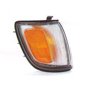 Toyota 4runner 1997-1998 Passenger Side Front Parking Light Assembly - TO2521151 OEM# 8161035311
