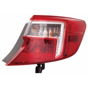 2012-2014 TOYOTA CAMRY Passenger Side Outer Tail Light Assembly - TO2805114 OEM# 8155006470