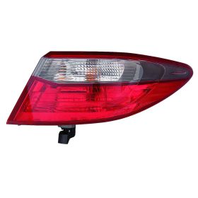 2016-2016 Toyota Camry - Passenger Side Outer Tail Light Assembly - TO2805126