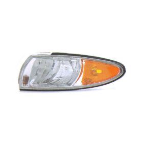 Pontiac Grand Prix 1997-2003 Driver Side Front Parking/side Marker Light Assembly - GM2520153