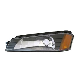 Chevrolet Avalanche 2002-2006 Driver Side Parking/side Marker Light Lens And Housing - GM2520184 OEM# 15077336