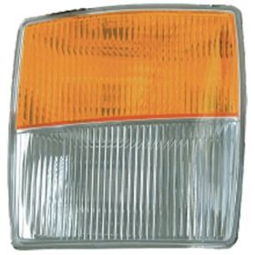 2003-2007 Cadillac CTS Driver Side Front Signal/fog Light Assembly - GM2530126