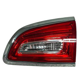 2013-2017 Buick Enclave Passenger Side Inner Tail Light Assembly - Best Value - GM2803111