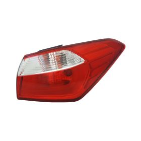 Rear Lamp, Rh (Passenger Side)- Assmebly- Outer - Bulb Type Oem# 92402A7000