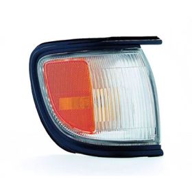 1996-1999 NISSAN PATHFINDER Passenger Side Front Cornering/Side Marker Light Assembly - NI2551130 OEM# 261100W026