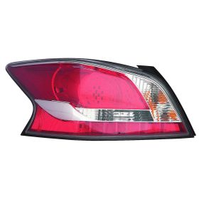 2015 Nissan Altima Tail Lamp Driver Side Led Frontom 5/1/2014 HQ - OEM# 265559HM2A - NI2800204-3