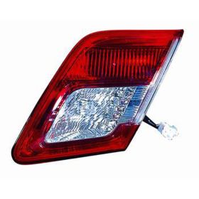 2010-2011 Toyota Camry Trunk Lamp Passenger Side (Back-Up Lamp) Usa Built HQ - OEM# 8158006230 - TO2803104-3