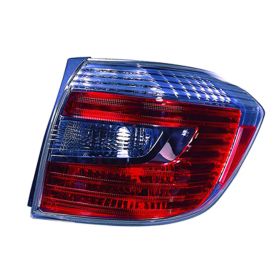 Fits Various Models - Call Us To Confirm! Passenger Side Tail Light Lens And Housing - Best Value - TO2819139