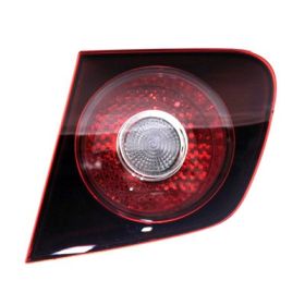 Volkswagen Jetta (type 5) 2005-2007 Driver Side Inner Back Up Light Assembly - VW2882101
